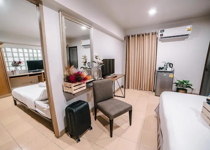 Platinum Hotel