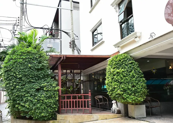 Platinum Hotel